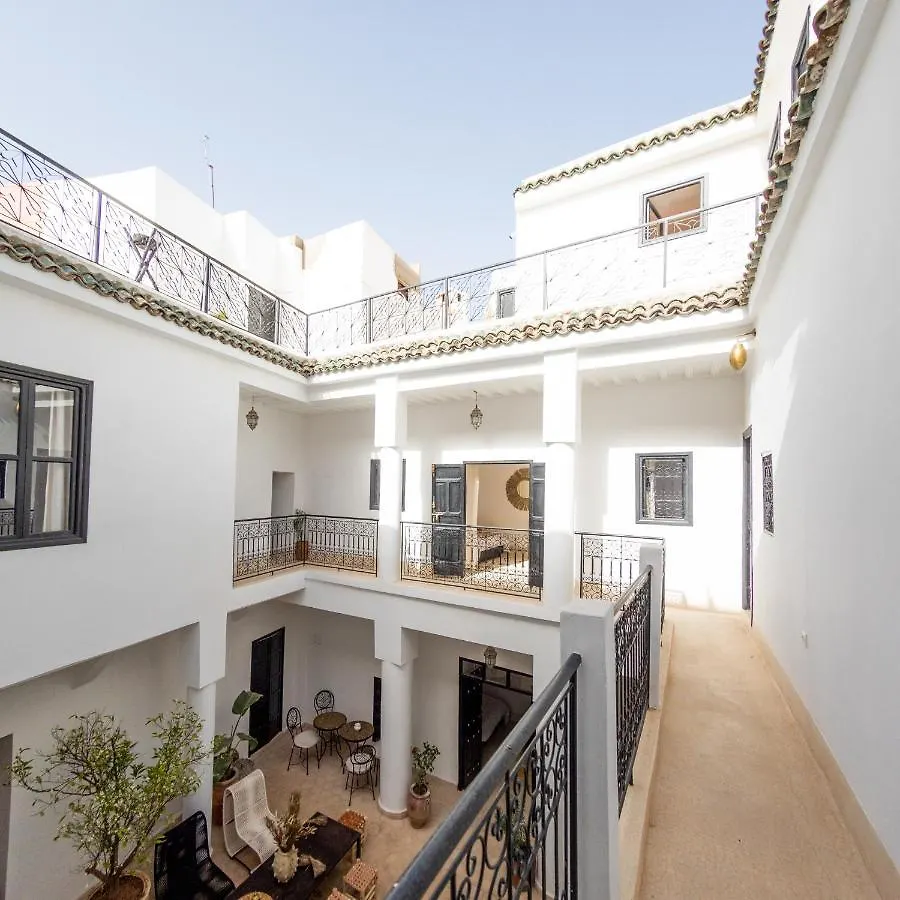Riad 27 & Spa Entierement Privatise مراكش